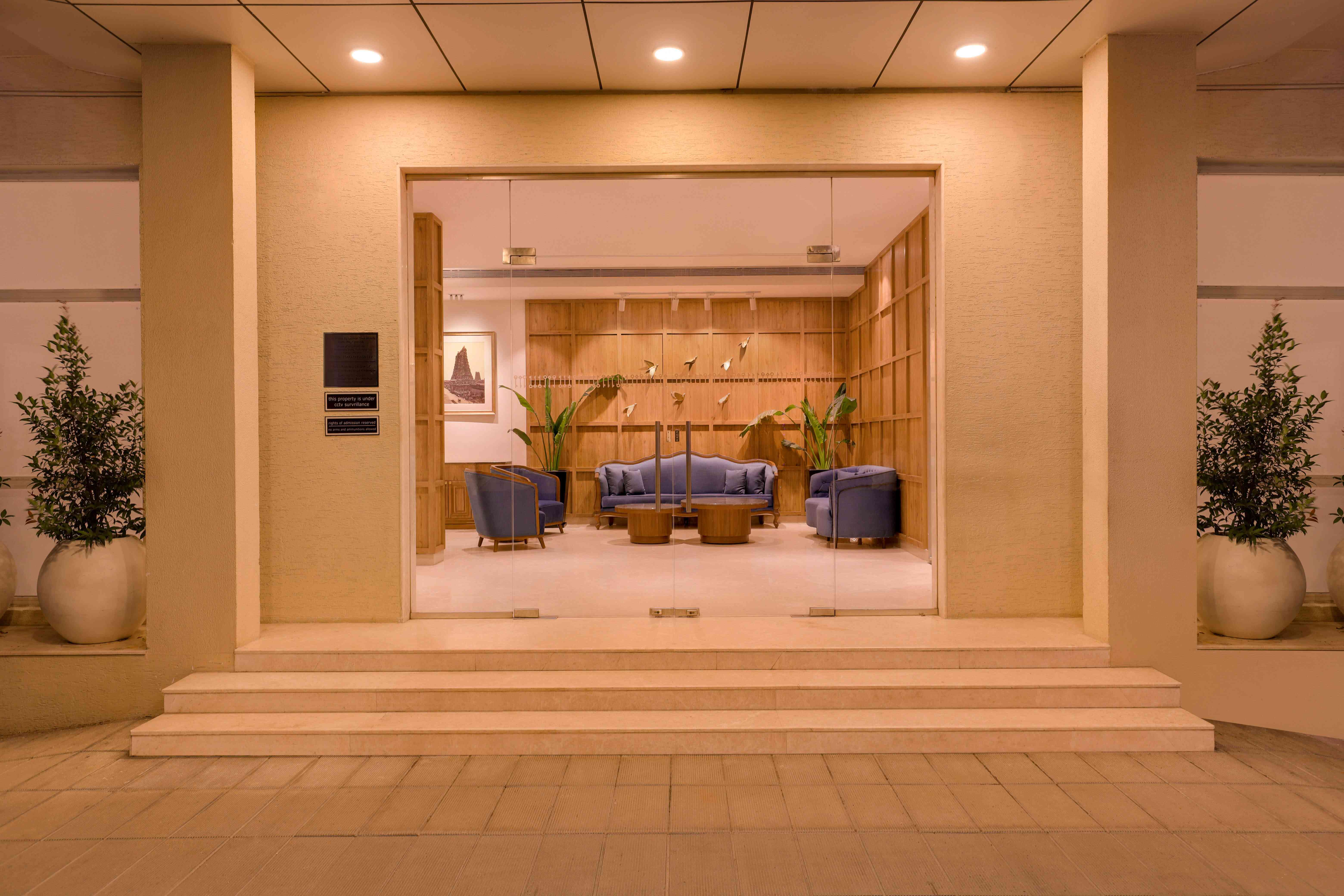 hotel rooms near dlf it park chennai